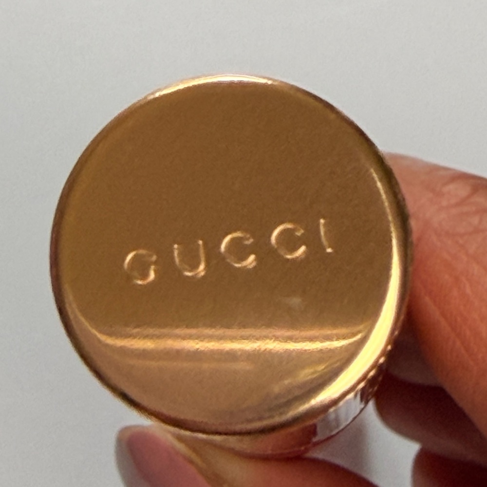 Gucci Liquid Matte Lip Color — Goldie Red 25 - Picture 5 of 10